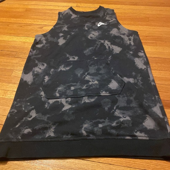 Nike Sports Dress - Picture 3 of 5